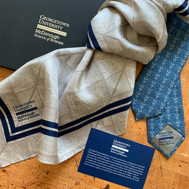 Woven club tie in custom colors